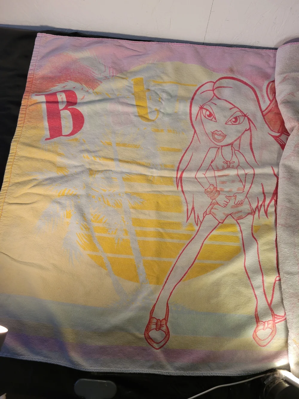Bratz Vintage Beach Towel 90s 51.5x28